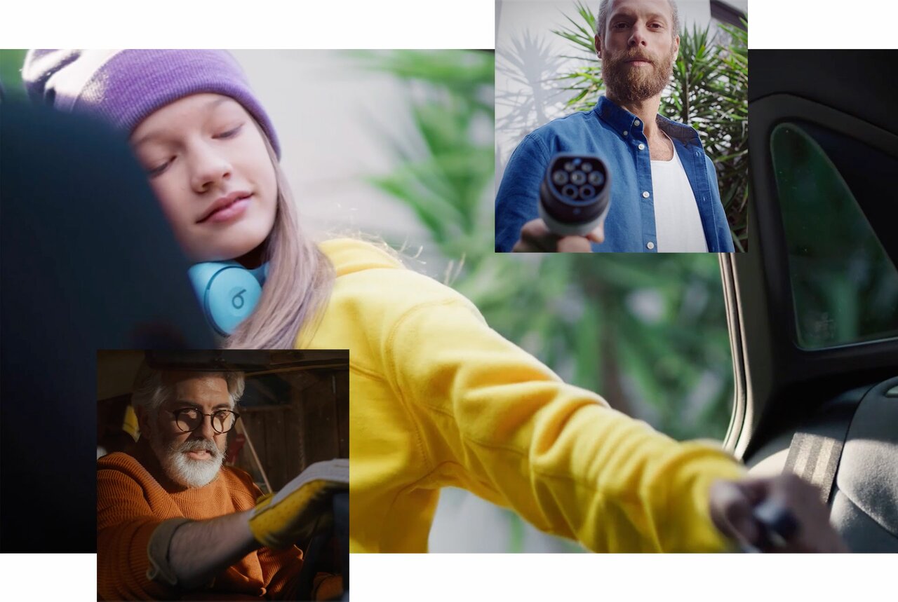 Mädchen mit Kopfhörern, Mann zeigt Ladekabel, älterer Mann mit Handschuhen am Lenkrad.